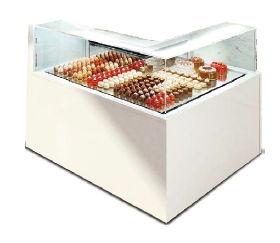 LADY CORNER SOW PASTRY SHOWCASE