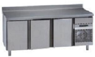 MCG 2000 TABLE GN WITH 3 DOORS